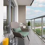 Albatross Towers Przymorze By Renters 格但斯克