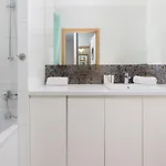 Albatross Towers Przymorze By Renters 公寓
