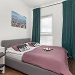 Albatross Towers Przymorze By Renters 公寓