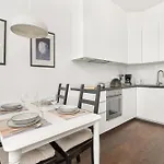 Albatross Towers Przymorze By Renters *