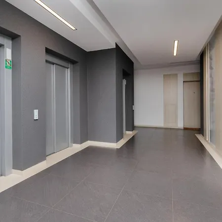 Albatross Towers Przymorze By Renters Appartement