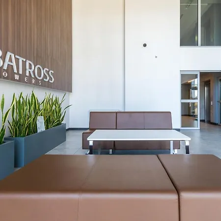 Albatross Towers Przymorze By Renters * 格但斯克