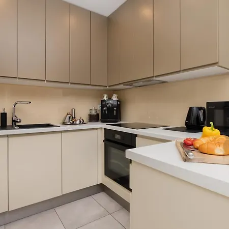 Albatross Towers Przymorze By Renters Lägenhet Gdańsk